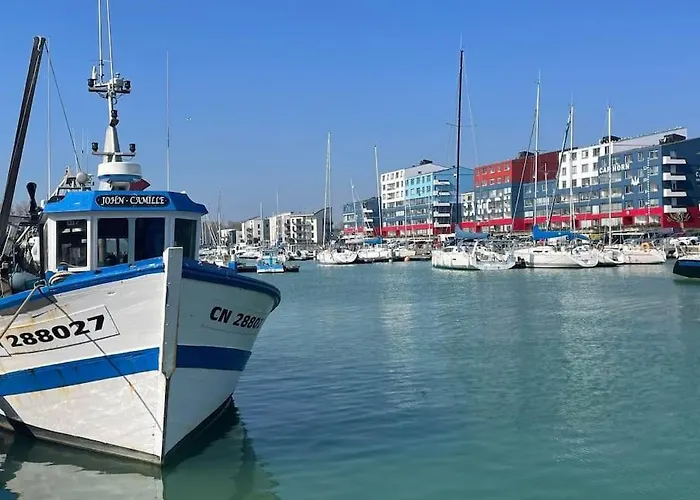 T2 - Bord De - Parking Prive - Wifi Daire *