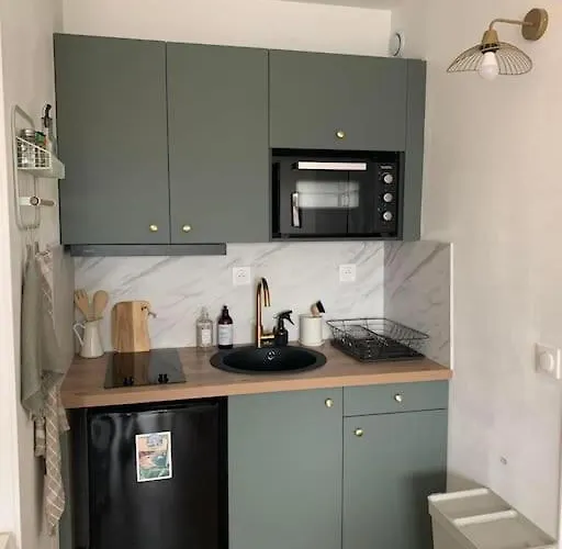 Daire T2 - Bord De - Parking Prive - Wifi Courseulles-sur-Mer