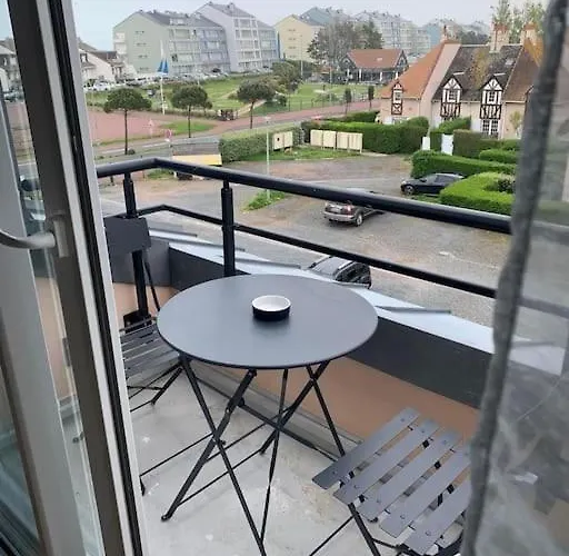 T2 - Bord De - Parking Prive - Wifi *