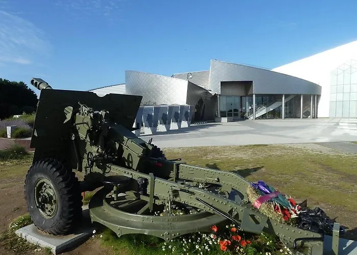 T2 - Bord De - Parking Prive - Wifi Courseulles-sur-Mer