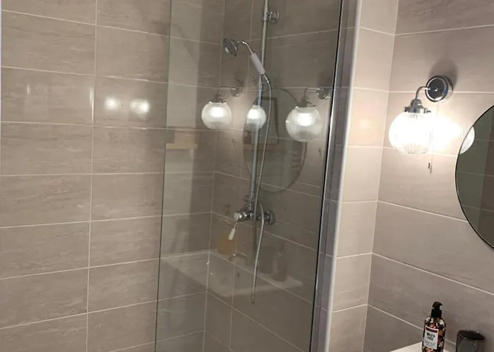 T2 - Bord De - Parking Prive - Wifi Courseulles-sur-Mer